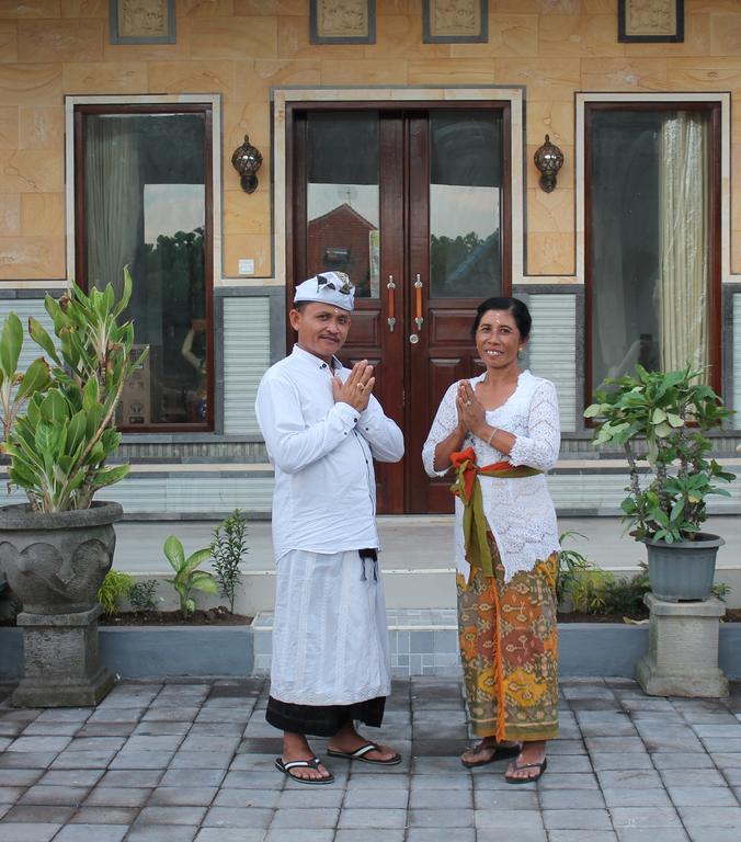 Wijaya Guesthouse Canggu Extérieur photo