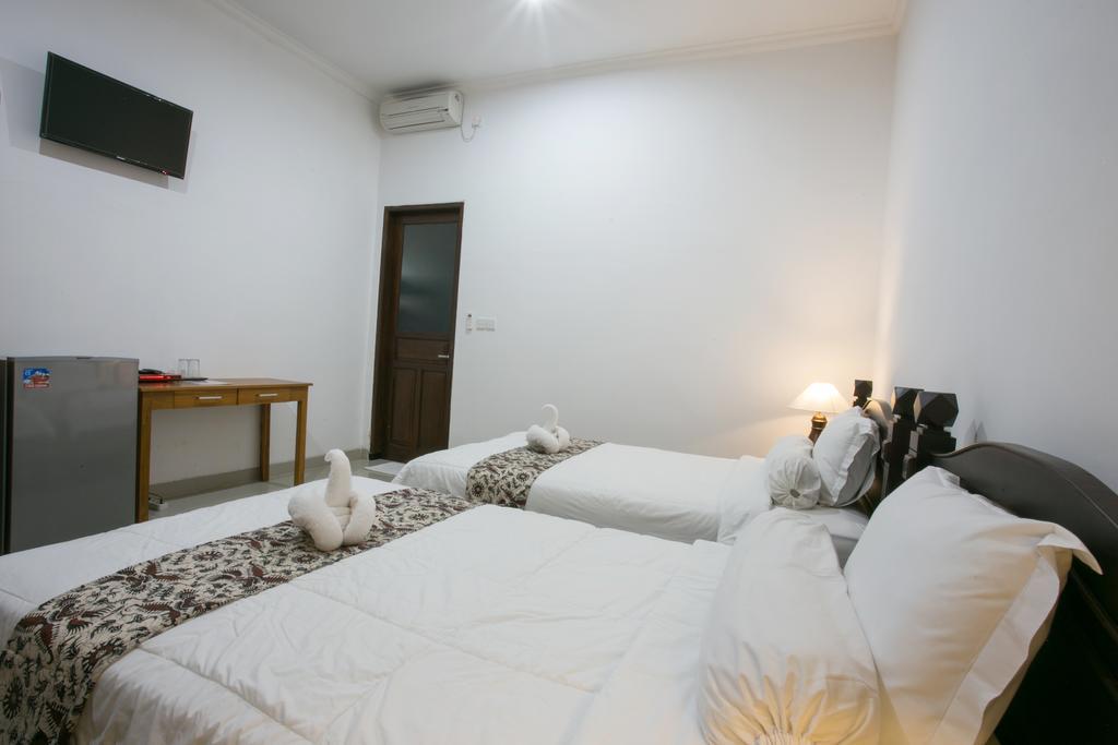 Wijaya Guesthouse Canggu Extérieur photo